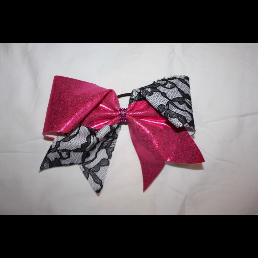 cheer bow